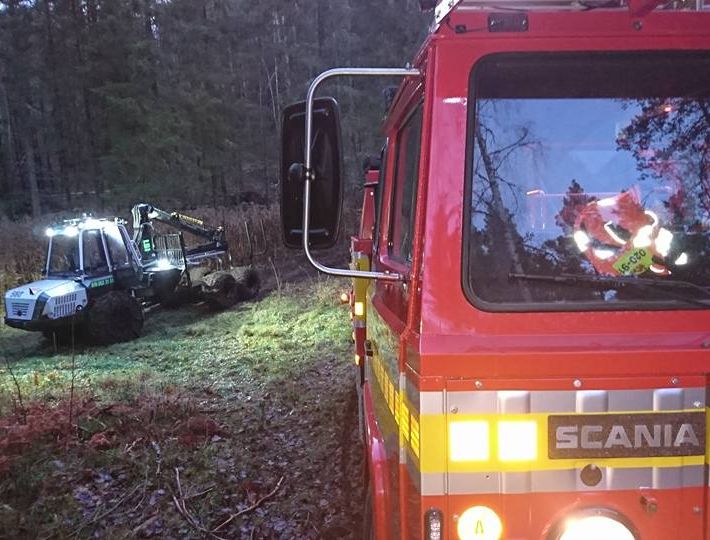 Traktor bärgas